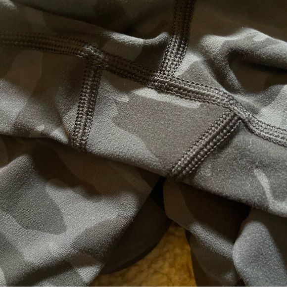 Athleta Camo Leggings - Black and Gray - Picture 5 of 6
